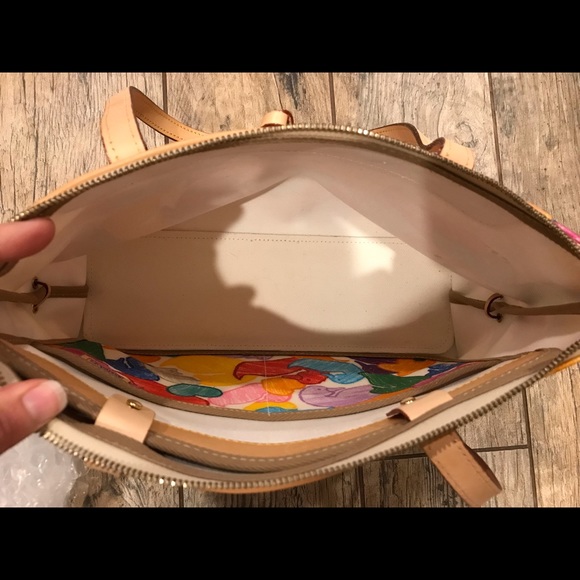 Dooney & Bourke Tote Bright Multicolor White Purse Ducks Stars Hearts EUC - Picture 7 of 10